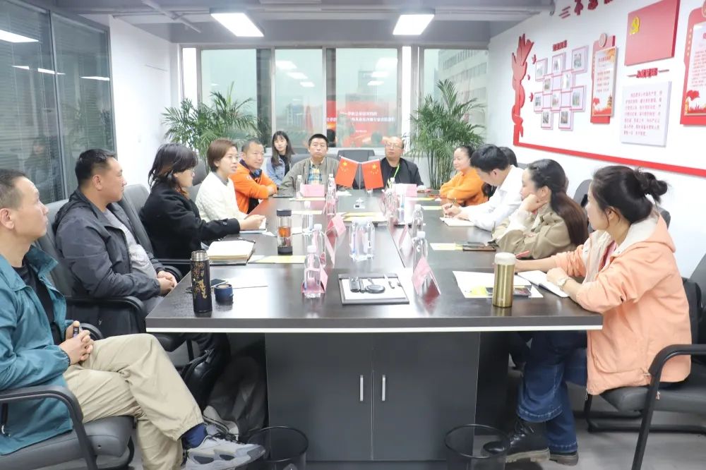 1667218087686679.jpg 640.jpg