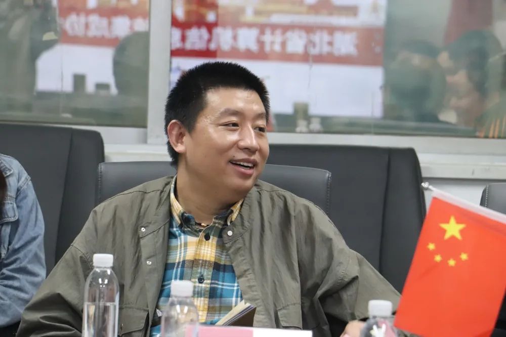 1667218129170067.jpg 6404.jpg